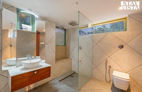 Chavakkad Villa | Beach Life Retreat: Pet-Friendly 4-Star Family Getaway