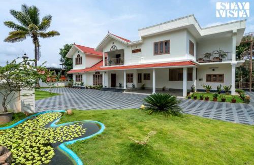 Bison Valley Villa | Experience StayVista at Spice Notes with Included Breakfast