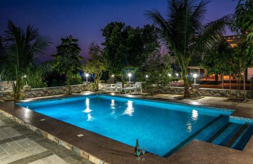 Irinjalakuda Villa | Indulge at StayVista's Springhills Villa & Ayurvedic Spa