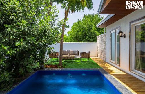 Karjat Resort | StayVista at The Five Oaks - Private Pool Cottages