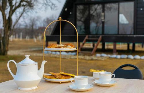Srinagar Villa | Discover StayVista at The Loft: Pet-Friendly Retreat