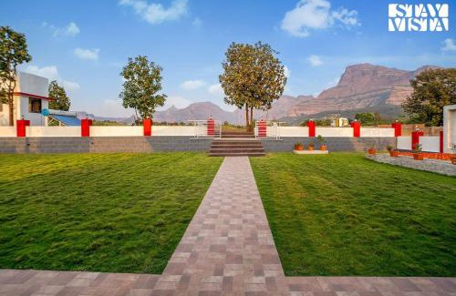Shahapur Villa | Experience Glenview Villa: Mountain-View Oasis with Pool