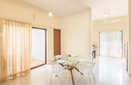 St.Stanislaus Villa Villa | Discover Greenwoods Villa: Private Pool & City-Center Access