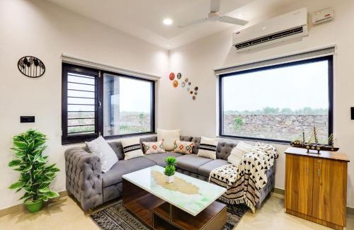 Sanganer House | Relaxing Retreat at StayVista's La Villa Farm with Pool