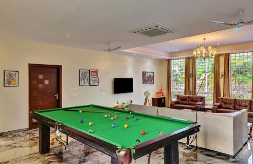 Bedla Villa | Discover StayVista's Hill-View Villa with Private Pool & Jacuzzi