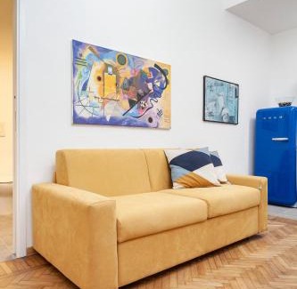 Loreto Apartment | Child-Friendly 4-Star Stay at Stazione Centrale-Ariel Soperga32