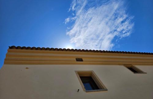 Rena Majore House | Top-Rated Stazzu nuraghe Mannucciu: Family-Friendly Retreat