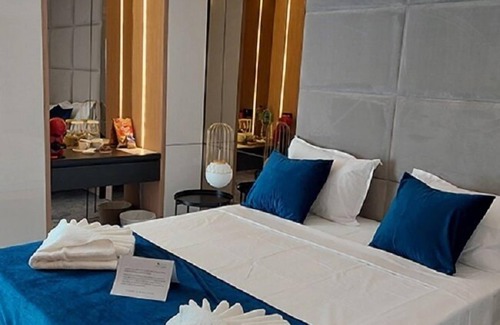 Olimp Hotel | Discover STEAUA DE MARE - Olimp Resort with Pool & Dining