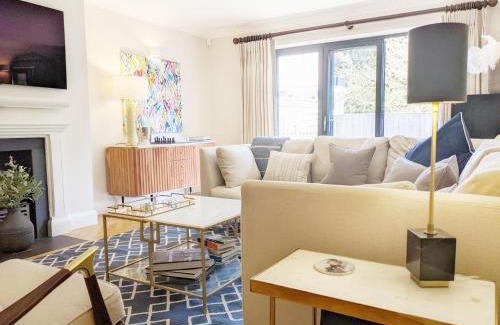 Chichester House | Family-Friendly Steddles in Chichester - Rated 9/10 by Guests