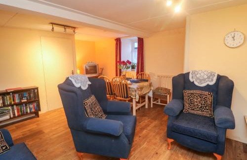 Ballyorgan House | Discover Steepe's Place: Pet & Child Friendly Retreat