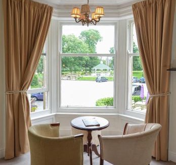 Sutton-in-Craven Hotel | Elegant Steeton Hall Hotel with Pet-Friendly Amenities