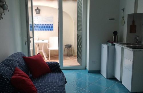 Tiberio Apartment | Discover Stefania's House: Pool, Spa & Perfect Reviews