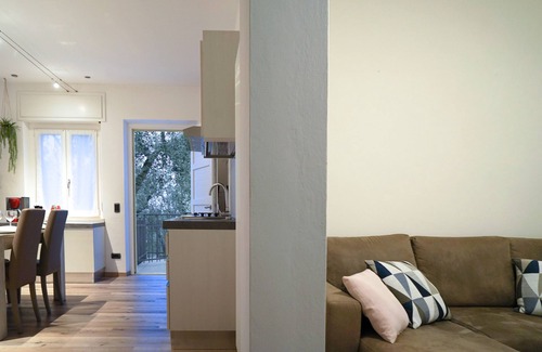 Malcesine Apartment | Unforgettable Stay at Stefi House: Perfect for Families!