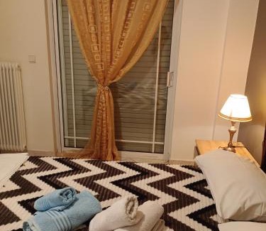 Koukouli Apartment | Cozy Stefkas Apartment: Child-Friendly Retreat with 8.8 Rating