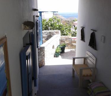 Sikinos Apartment | Top-Rated Stegadi Apartments in Scenic Sikinos