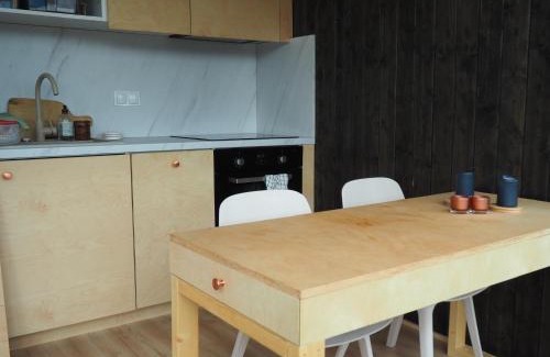 Rossoya Ski Chalet | Cozy Steigen Lodge Tiny House with Oceanfront Views
