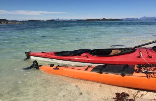 Rossoya House | Discover Steigen Lodge Villa Vaag: Family-Friendly Retreat