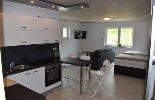 Dingolshausen Apartment | Family-Friendly Retreat at Steigerwaldblick - Rated 9/10