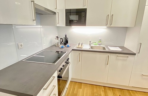 Leopoldstadt Apartment | Top-Rated Steiner Residences Vienna with Family-Friendly Amenities