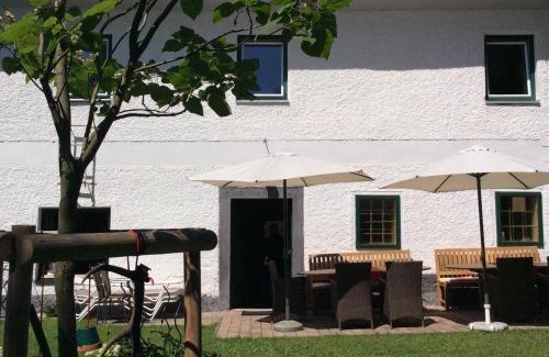 Vorderstoder House | Pet-Friendly Steiner Stammhaus with a 9.4 Guest Rating