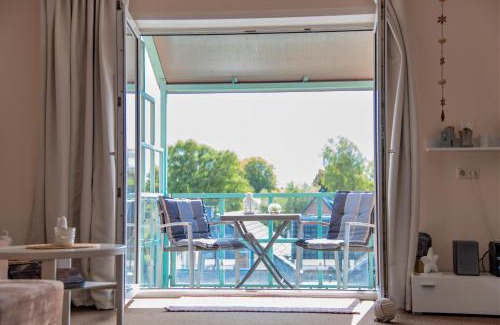 Stein Apartment | Cozy Steiner Strandappartements with Ocean Views & Family Fun