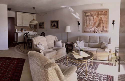 Region Hannover District Apartment | Tranquil Steinhuder Meer 2 Room Apartment with Sea View