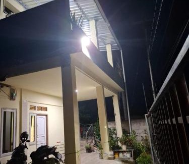 Labuan Bajo House | Stella Dell Mare Homestay and Tours