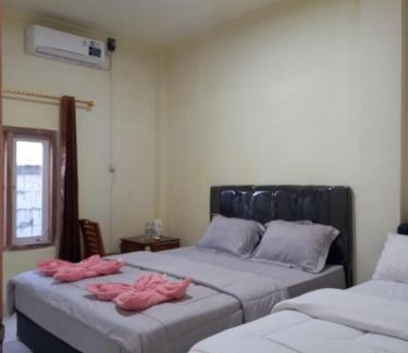 Labuan Bajo House | Stella Dell Mare Homestay and Tours