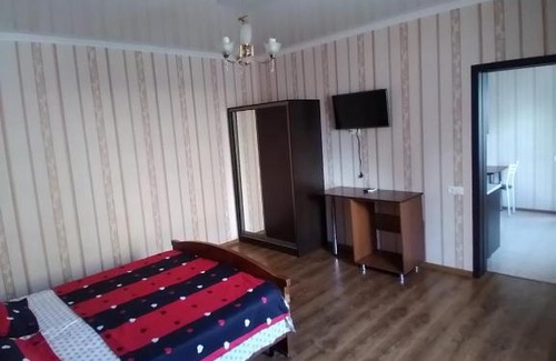 Anapa House | Seaside Stella Guest House: Pet-Friendly with Ocean Views