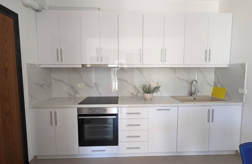 Qender Apartment | Stella's Apartments -whole apartment with WiFi, AC close to the beach in Saranda