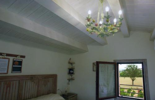 Ponte Rio Bed & Breakfast | Oceanfront Retreat at Stelle Girasoli e Conchiglie