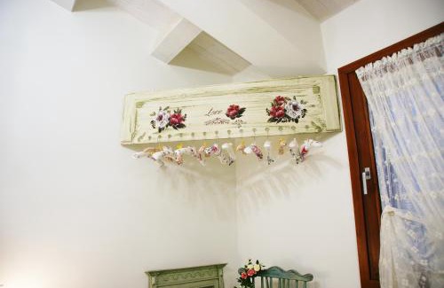 Ponte Rio Bed & Breakfast | Oceanfront Retreat at Stelle Girasoli e Conchiglie