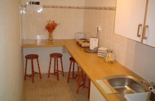 Graaff-Reinet Apartment | Discover Stemar Self Catering Guest House with Family Amenities
