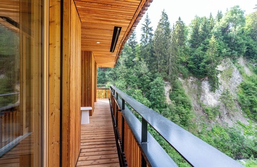 Flims Apartment | Stenna Selva - bright and modern 3.5 room apartment for 4 people, approx. 58m2.