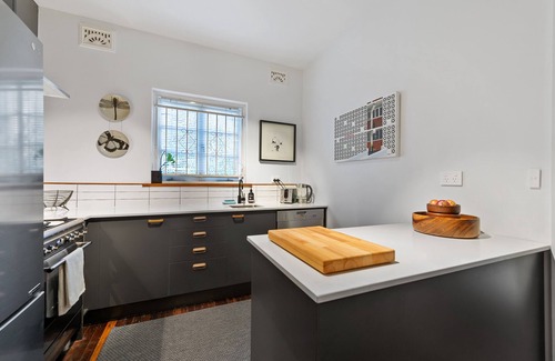 New Farm Apartment | Stylish New Farm Retreat with Family-Friendly Amenities