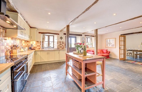 Marwood House | Spacious Stepps Farm House with Pool & Pet-Friendly Comfort
