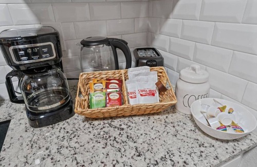 Central Arlington Apartment | Steps from the Heart of Fun: Pet-Friendly & Walkable Stay!