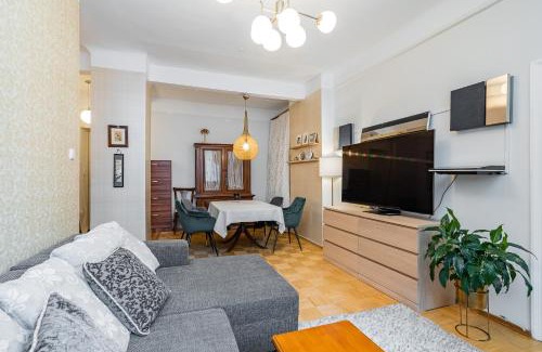 Kesklinn Apartment | Steps from A Le Coq and Old Town