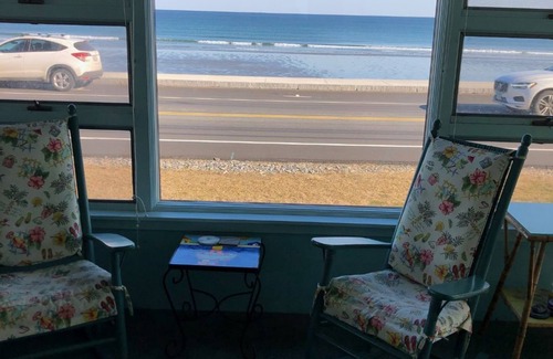 York Beach House | Beach House with Oceanfront Views - Pet-Friendly & Family-Safe