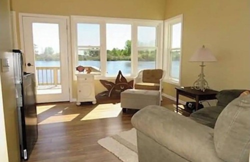 Oscoda Cottage | Riverview Cottage: Family-Friendly Getaway Near Au Sable