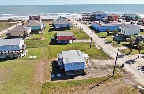 Surfside Beach House | Beachside Retreat with Ocean Views and Family-Friendly Amenities