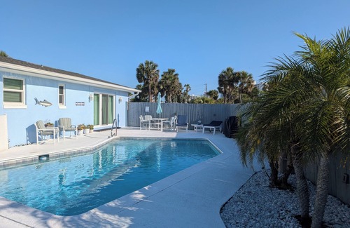 Plaza Shores House | Unwind by the Beach with Pool and Ocean View Amenities