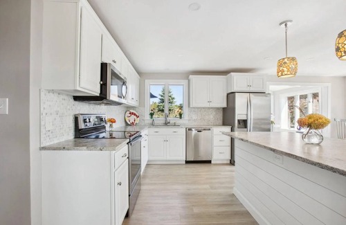 Kennebunk House | Beachside Retreat with Ocean Views & Family-Friendly Amenities