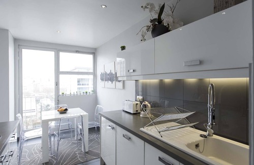 Grenelle Apartment | Unforgettable Stay Steps from the Eiffel Tower with Spa