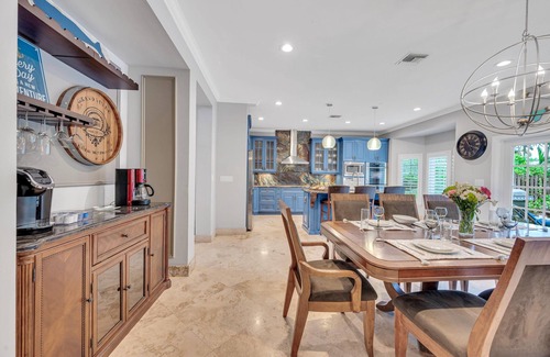 Birch Park Finger Streets House | Beachside Retreat with Heated Pool & Oceanfront Views