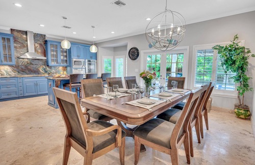 Birch Park Finger Streets House | Beachside Retreat with Heated Pool & Oceanfront Views