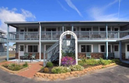 Wells Beach Condo | Ideal Getaway Steps from Wells Beach at Bellevue by the Sea