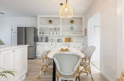 Old Orchard Beach Cottage | Beachside Cottage Retreat in Old Orchard Beach