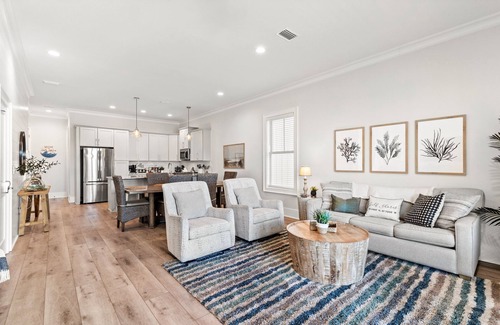 Gulf Shores Cottage | Beachside Retreat: Pool, Ocean Views & Pet-Friendly Stays!