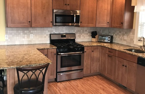 Ortley Beach House | Immaculate Ocean View Beachfront Unit with Spa & Pet-Friendly